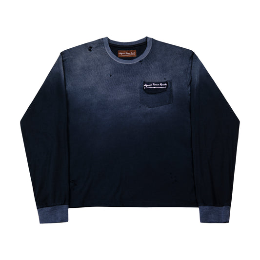 THRASHED LONGSLEEVE POCKET TEE